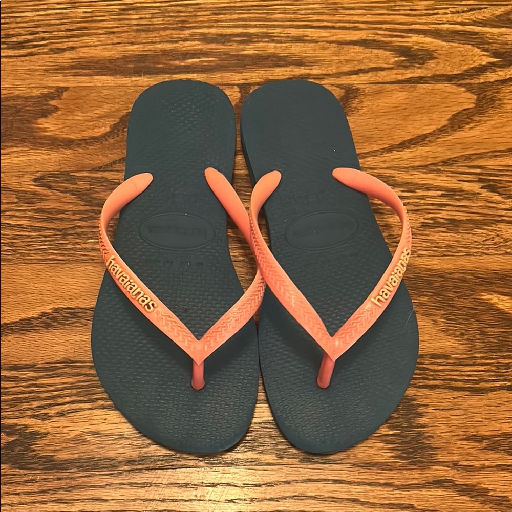 Havaianas Kids Blue and Pink Flip Flops